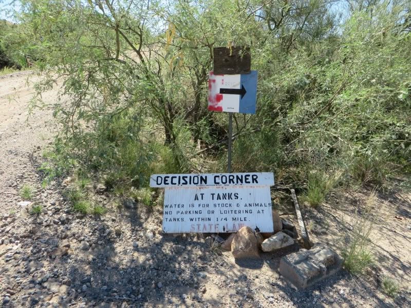 A few of the pics I took this morning riding to a few ghost towns I have read about in the backroads Arizona book.