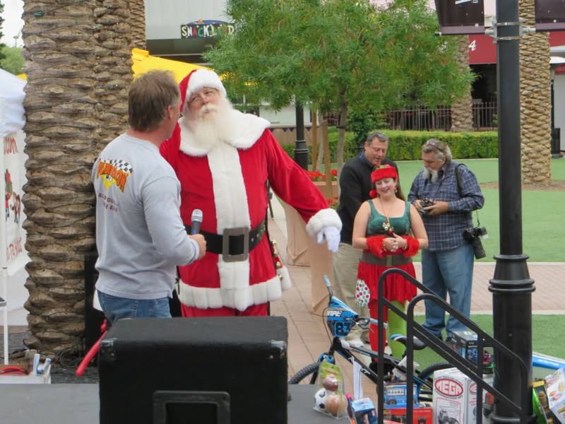 A few pics from today's toys to kids.