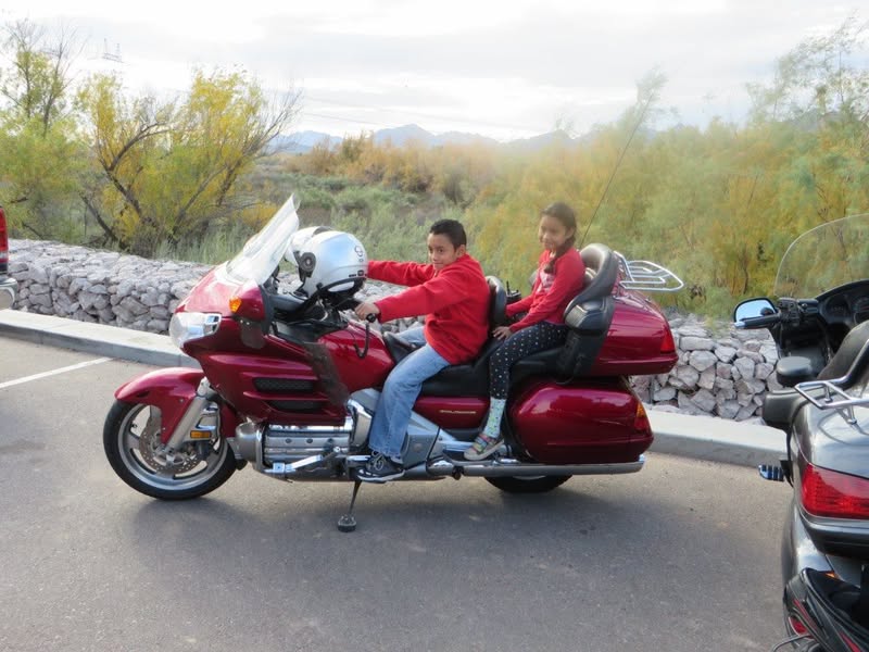 Nice RTE today with some Goldwingers. About 150 miles round trip. I met up with a couple guys from this side of town and we rode down to Eloy.