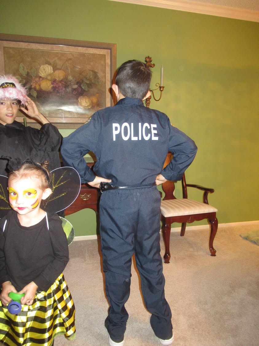 We had our first set of Trick or Treaters in the 16 years we have lived in this retirement community! Cuties, all of them except the guys.