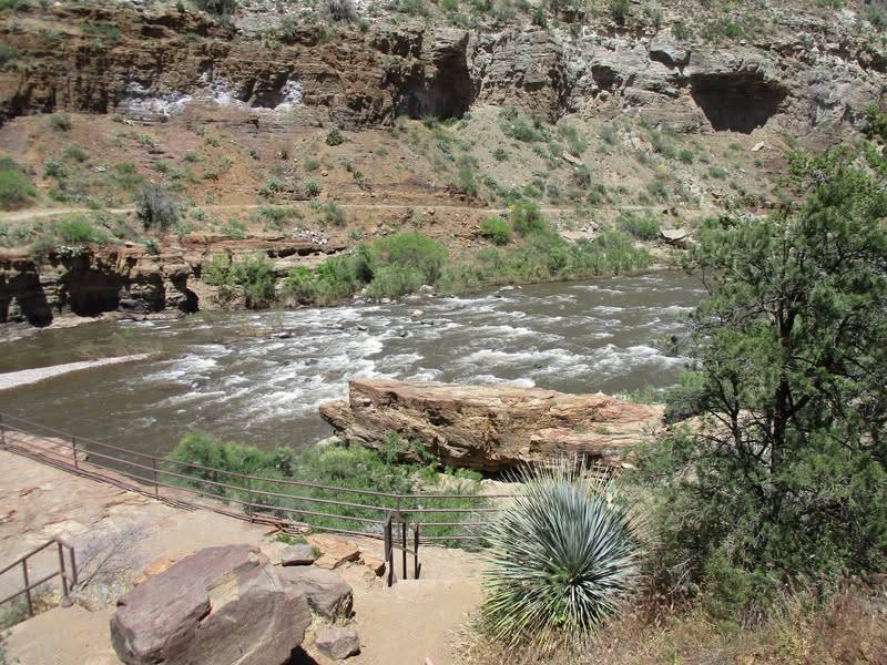 I needed to beat the heat this weekend so decided to head ujp to Springerville. 7,000' elevation. A fun, beautiful ride, but next time I'll take at least three days and explore a little more while there.