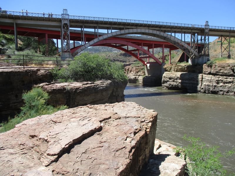 I needed to beat the heat this weekend so decided to head ujp to Springerville. 7,000' elevation. A fun, beautiful ride, but next time I'll take at least three days and explore a little more while there.