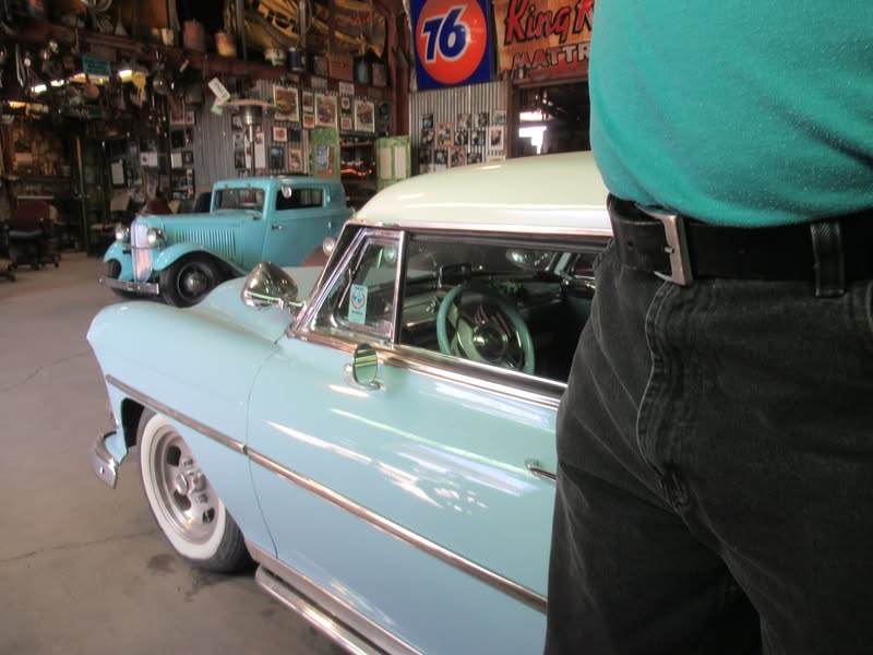 I was looking at a map of the Phoenix area the other day and my eye caught a little blurb that said dwarf car museum. I checked it out and decided to make the ride...........................today! Captions on some of the pictures.