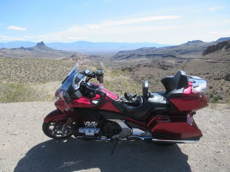 A little ride to visit Sherm in Kingman. Captions under some of the pics.