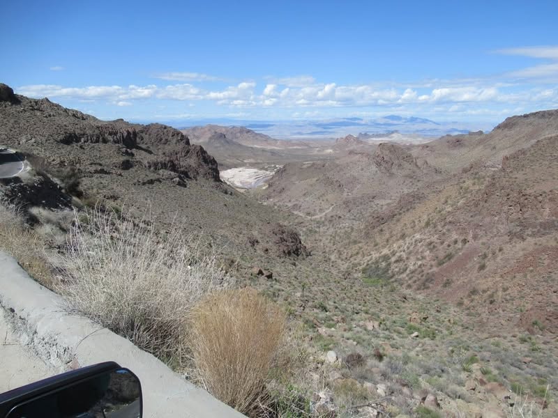 A little ride to visit Sherm in Kingman. Captions under some of the pics.
