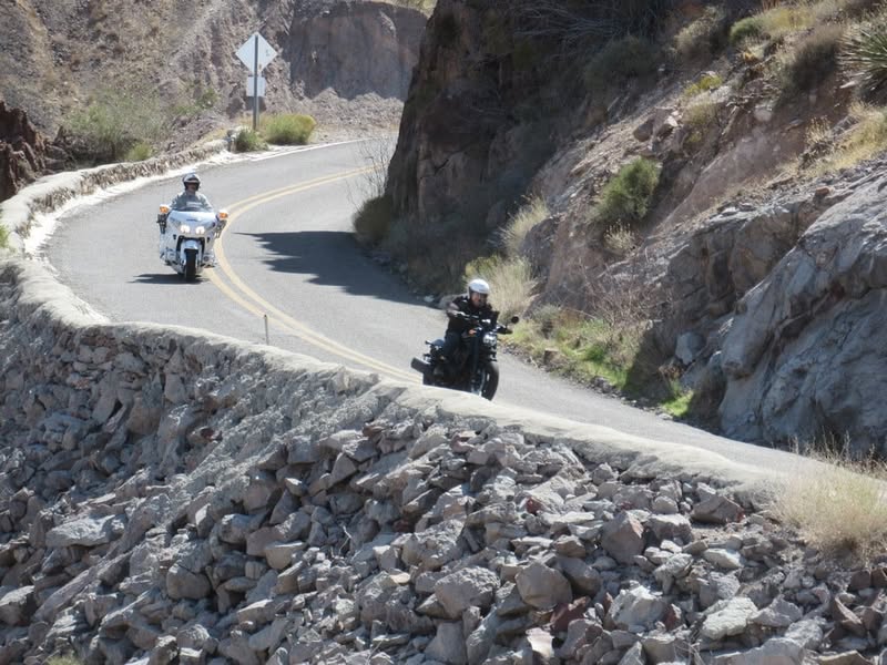 A little ride to visit Sherm in Kingman. Captions under some of the pics.