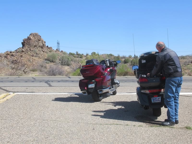 A little ride to visit Sherm in Kingman. Captions under some of the pics.