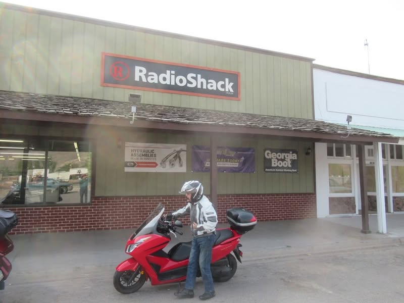 A few more pics from Sherm and my impromptu ride.