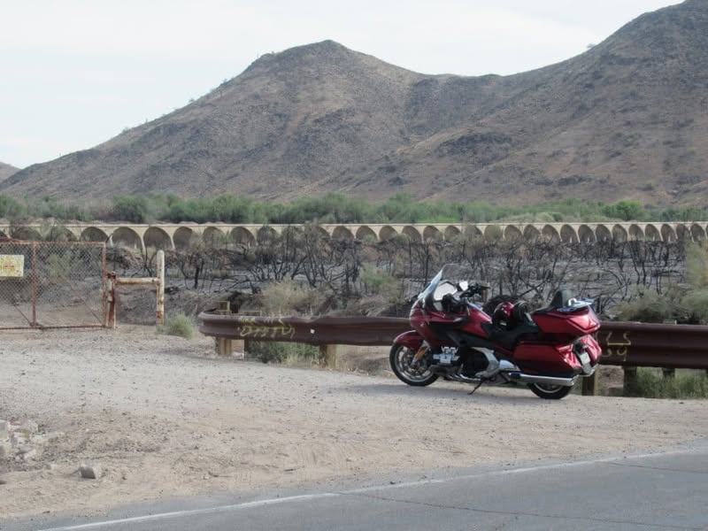 Watching the local news this morning and it looks like we have several wild fires going here in AZ. I noticed that one of them is near a place that a lot of guys like to ride through so I decided to go check it out.