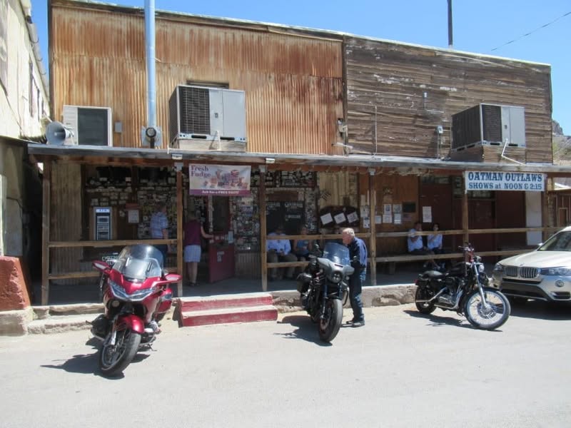 Fun day today. I was going to ride with the group, but I really wanted to see the little burro that Sherm had told me about in Oatman, AZ. A couple of my other friends also wanted to see him, so off we went.