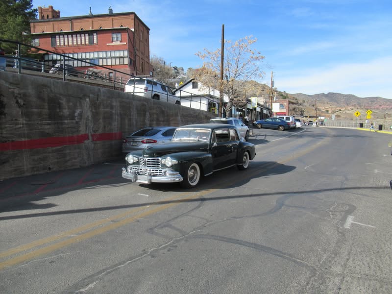 I know the rest of the country is having some real weather concerns lately. Here in Arizona, we are too, so Doug and I decided to take a little ride today instead of on Wednesday when there is a chance of rain. Absolutely gorgeous weather today and perfect temperatures too.