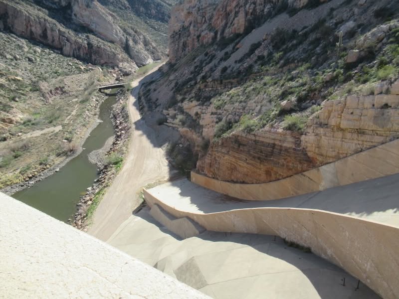 What a great ride today! Finally, after 20 years I finally made it out to Coolidge Dam. I was able to enjoy the ride with a riding buddy from the Power Riders. I'll caption some of the pictures.
