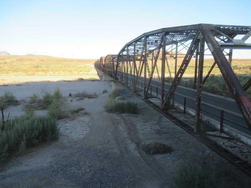 The temperatures dropped to the lower 80's this morning so I had to take a short ride just so I don't forget how. Gillespie Bridge was my destination. Today is August 11, 2023.