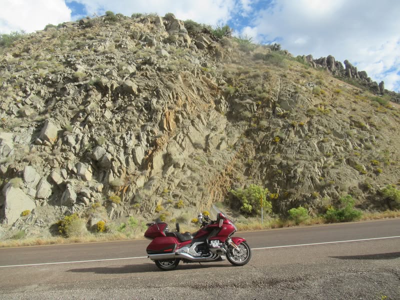 Looking back at my bike I see a couple of large veins in the hill. Wish it was gold.