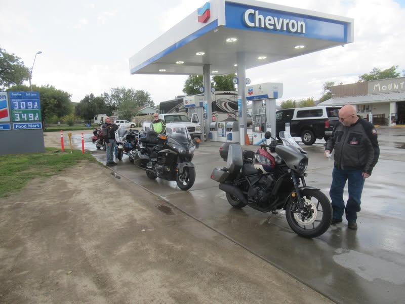 We made it to the rest area in Papal Valley! I fully expect that we will turn around from here.