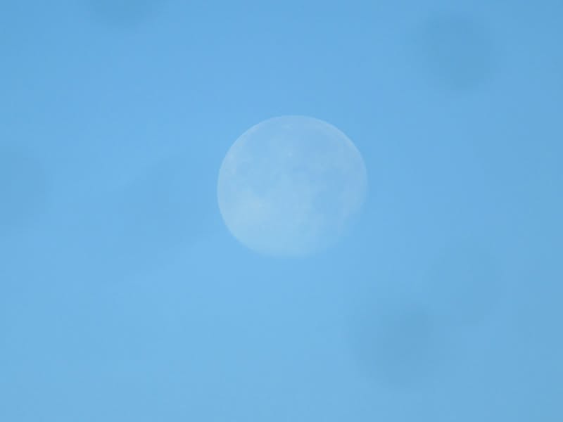 At nine oclock in the morning it loses most of its brightness.
