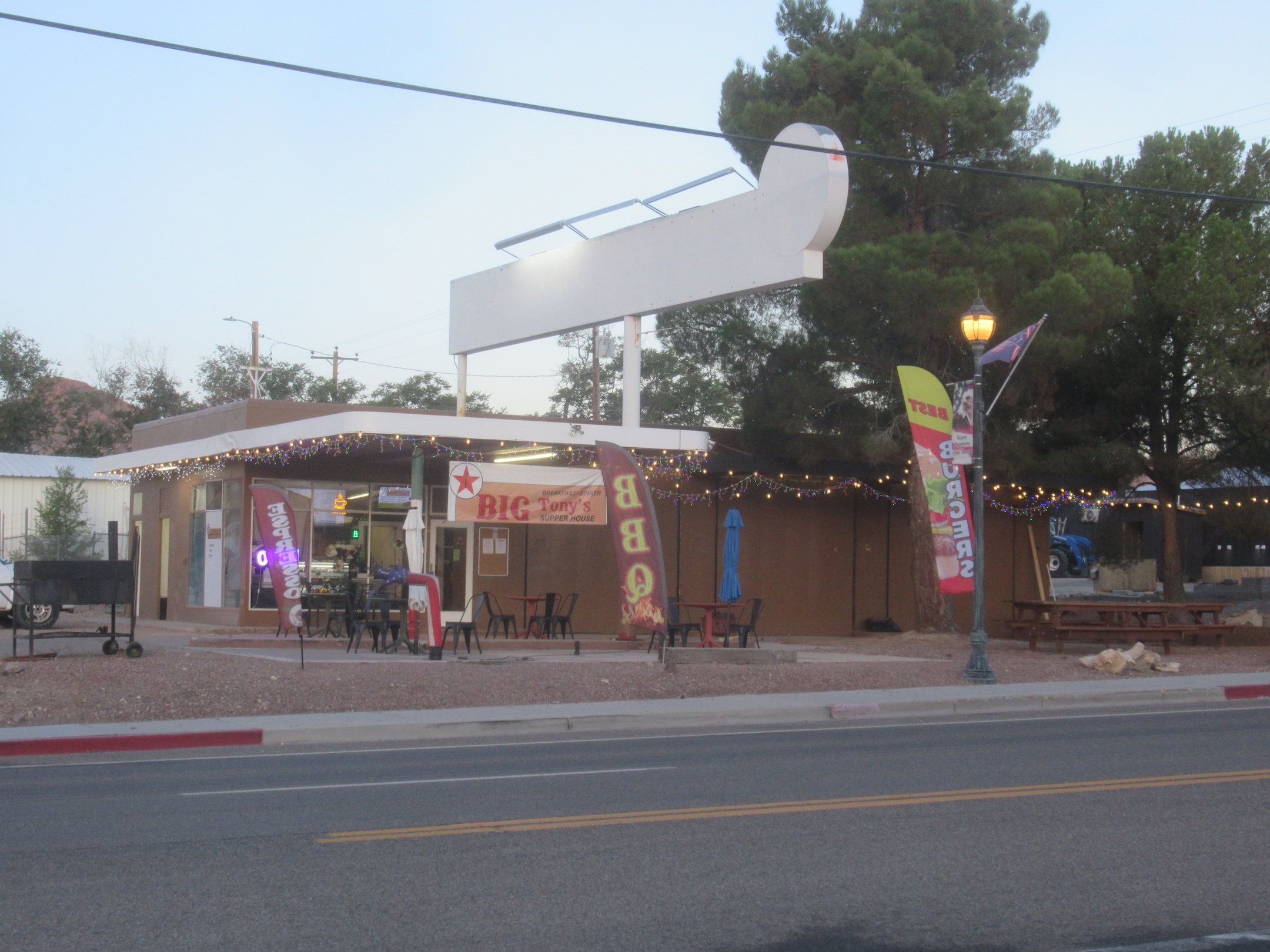 Big Tony's Supper House, the new BBQ spot across the street